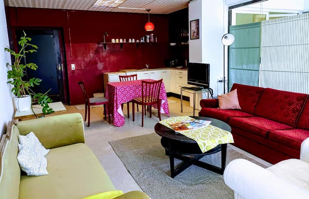 Lounge-Style-Hostel Sankt Veit an der Glan Buitenkant foto
