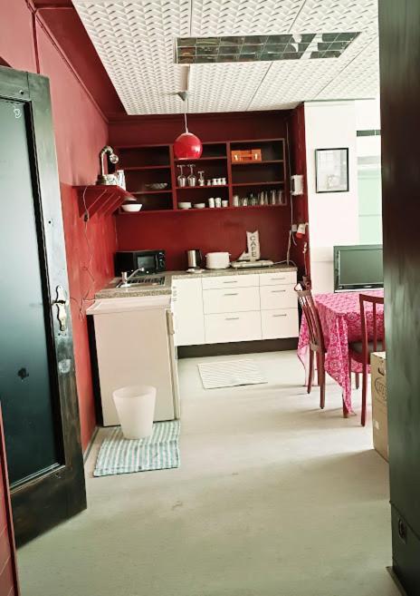 Lounge-Style-Hostel Sankt Veit an der Glan Buitenkant foto