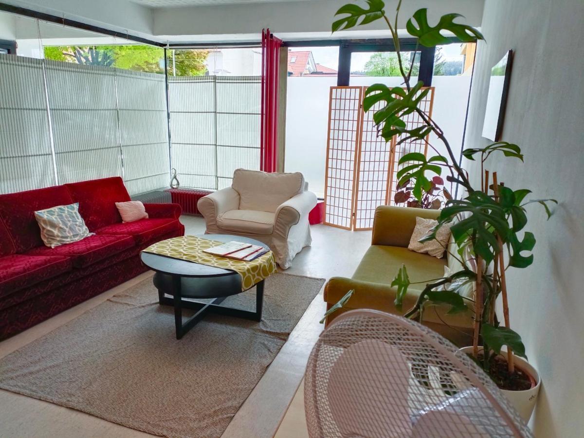 Lounge-Style-Hostel Sankt Veit an der Glan Buitenkant foto