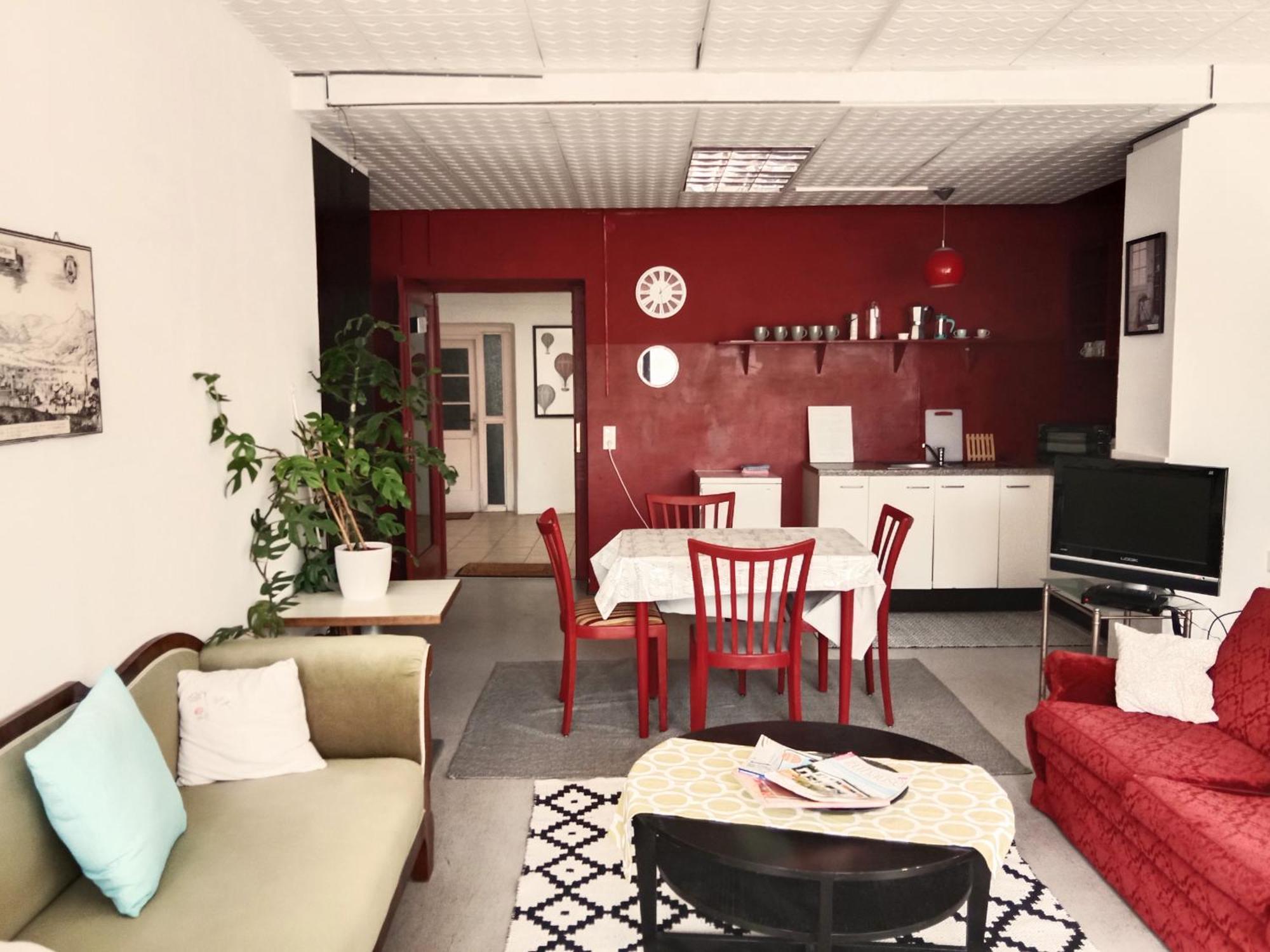 Lounge-Style-Hostel Sankt Veit an der Glan Buitenkant foto